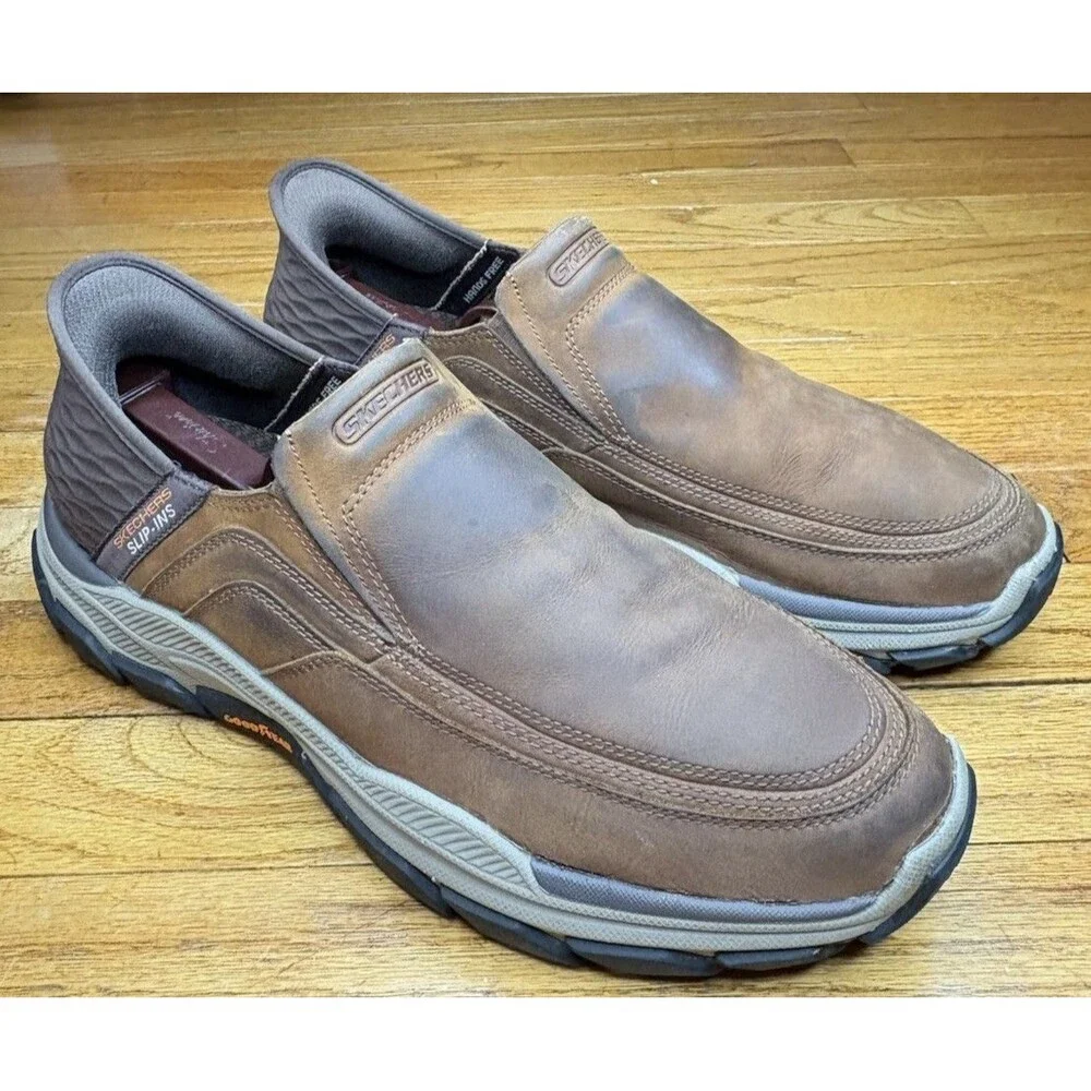 Skechers Respected Elgin Shoes Men’s 11.5 Brown Leather Hands Free Memory Foam
